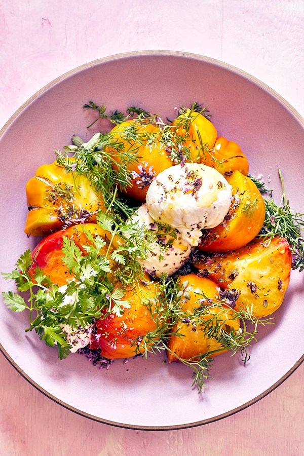 Heirloom tomato and burrata salad