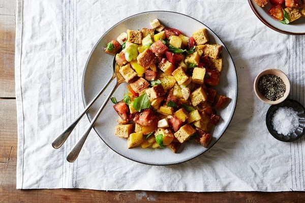 Heirloom tomato and cornbread panzanella