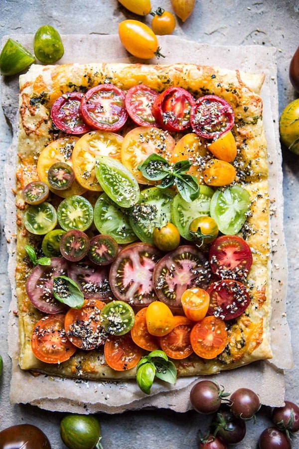 Heirloom tomato cheddar tart with everything spice