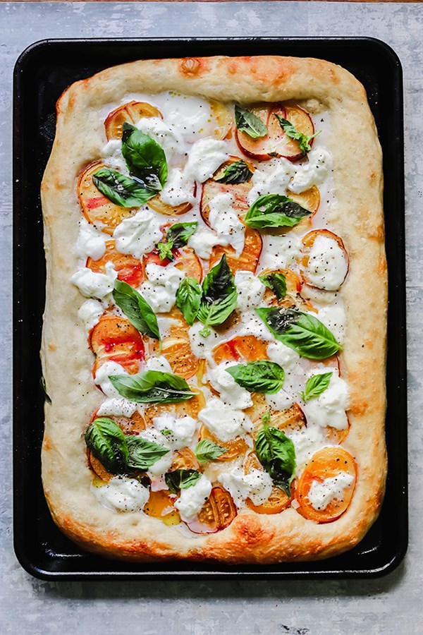 Heirloom tomato Margherita pizza