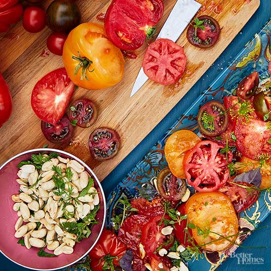 Heirloom tomato salad