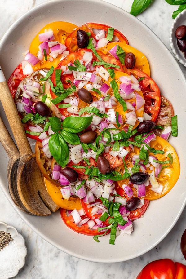 Heirloom tomato salad (with Kalamata olives & fresh basil)