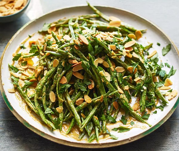 Helda bean salad with anchovy dressing