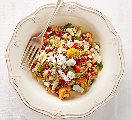 Help-yourself grain fridge salad 