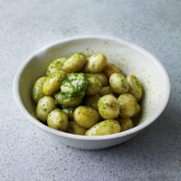 Herb butter potatoes