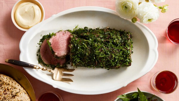 Herb-coated beef tenderloin with roasted-garlic aioli