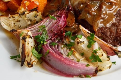 Herb roasted onions