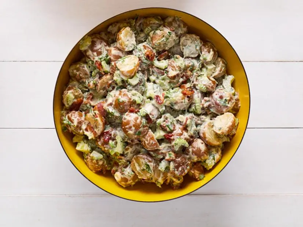 Herbaceous potato salad