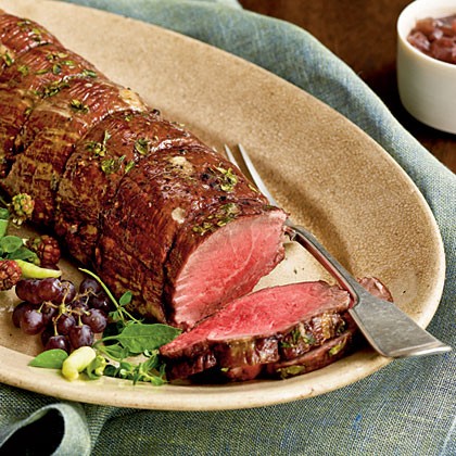 Herbed beef tenderloin with two-onion jus