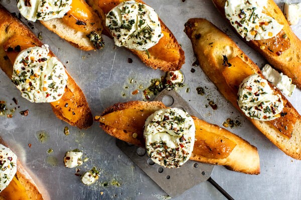 Herbed goat cheese and roasted pepper toasts