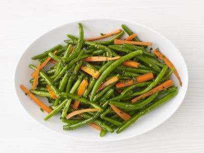 Herbed green beans and carrots