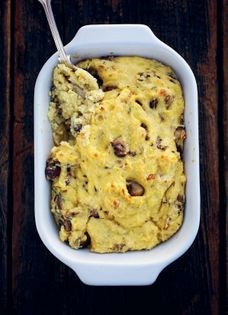 Herbed mushroom spoon bread