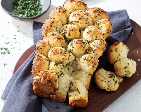 Herbed sour cream pull-apart loaf