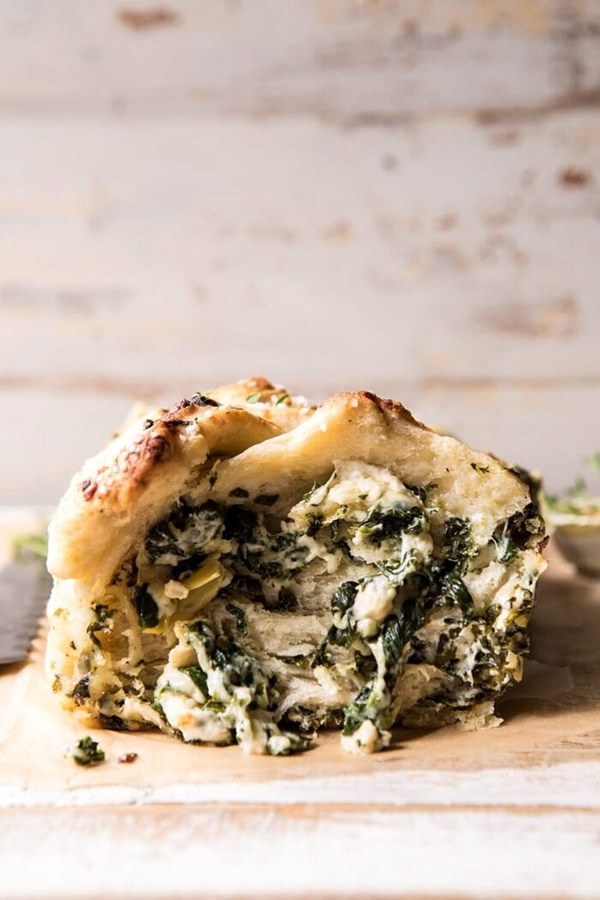 Herbed spinach and artichoke pull apart pretzel bread