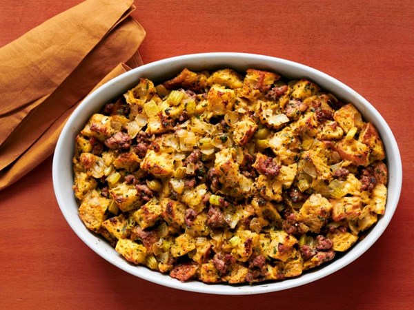 Herbed stuffing with sausage 
