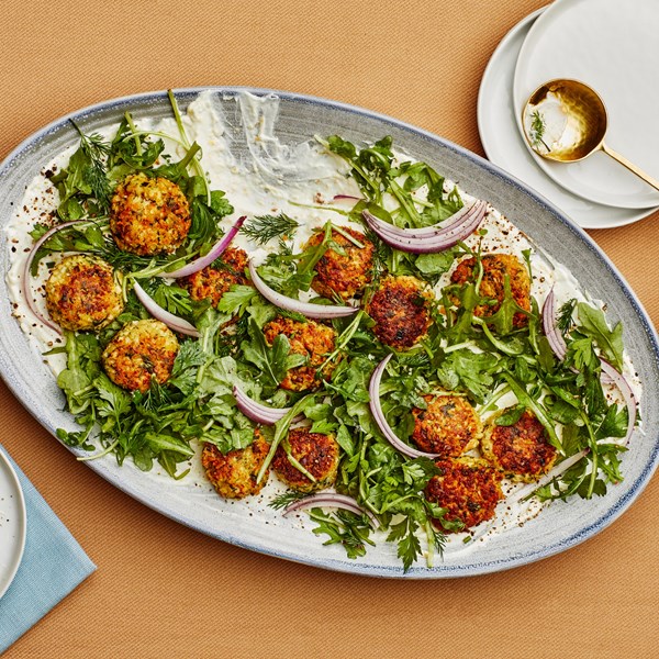 Herby cauliflower fritters 