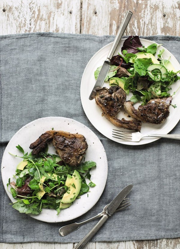 Herby lamb chops with salad