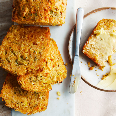 Herby sweetcorn muffin loaf