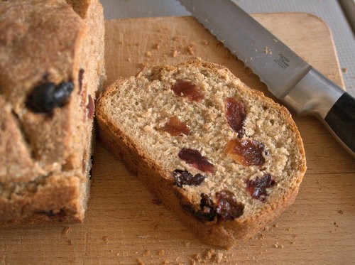 Heritage einkorn loaf with crimson raisins