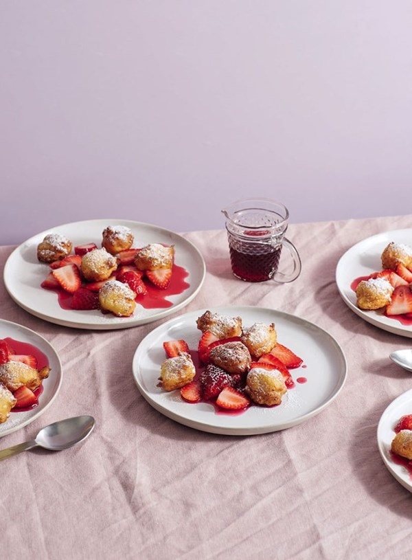 Hibiscus, ginger and strawberry salad with ricotta fritters