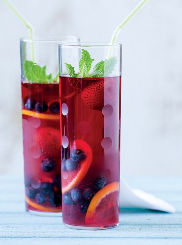 Hibiscus pomegranate cooler