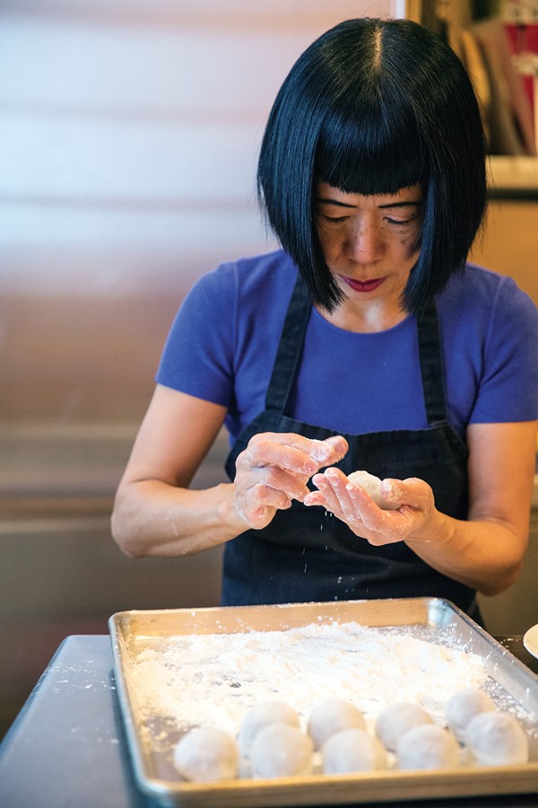 Hiroko Shimbo's uguisu mochi