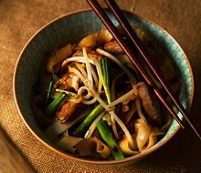 Ho fun rice noodles with beef