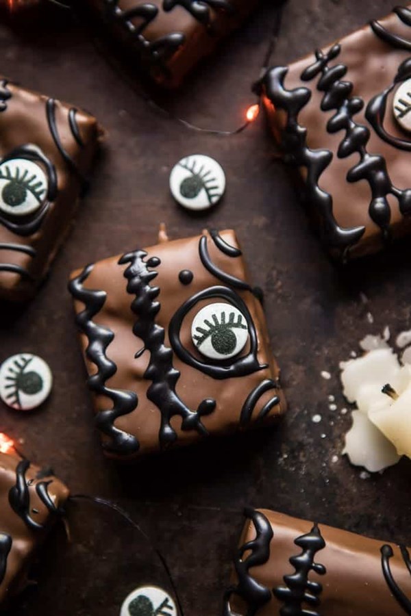 Hocus Pocus spellbook brownies