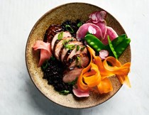 Hoisin-glazed pork bowl with vegetables