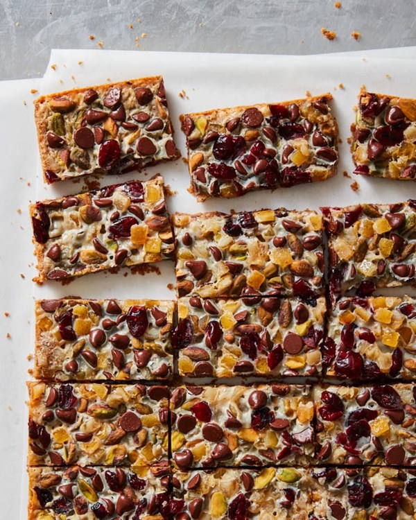 Holiday magic bars 