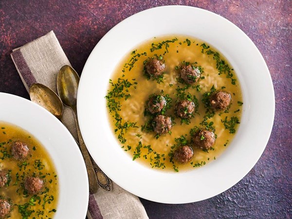 Holiday soup (Shurabet el Eid)