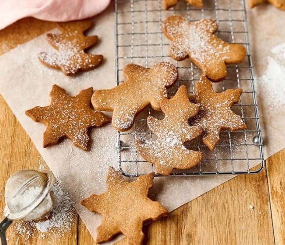 Holiday spice cookies
