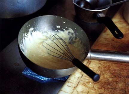 Hollandaise sauce