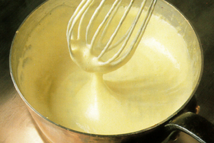 Hollandaise sauce (Sauce Hollandaise)