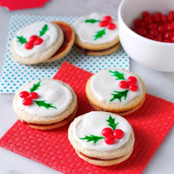 Holly berry cookies 