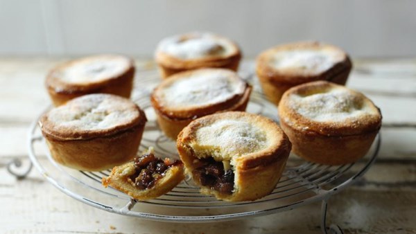 Hollywood mince pies
