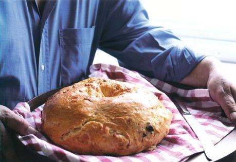 Home-style bread (Pane casereccio o rustico)
