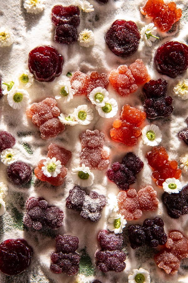 Homemade 5 ingredient sour fruit gummies