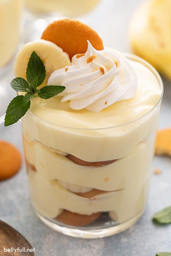Homemade banana pudding