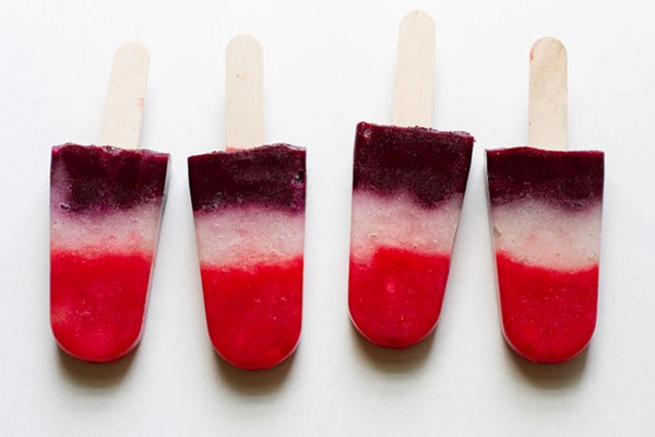 Homemade berry rocket pops