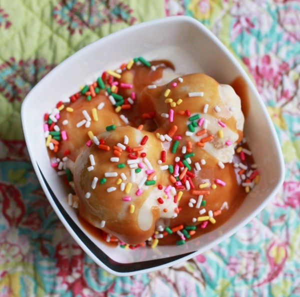 Homemade caramel sauce