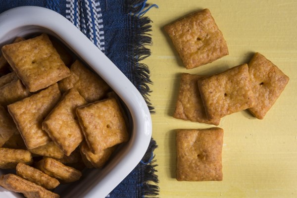 Homemade Cheez-Its