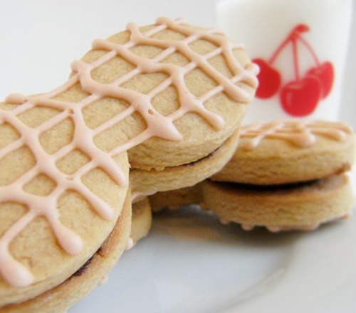 Homemade (chocolate-filled) Nutter Butters