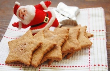 Homemade graham crackers