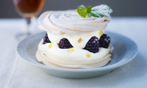 Homemade meringues