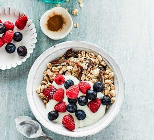 Homemade muesli with oats, dates and berries