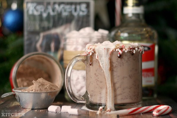 Homemade peppermint mini marshmallows
