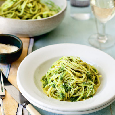 Homemade pesto with spaghetti