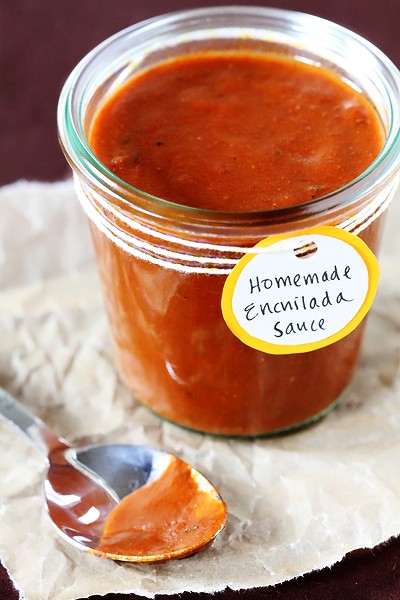 Homemade red enchilada sauce