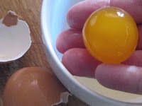Homemade seasoned brined eggs (Xiándàn / 鹹蛋)
